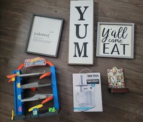 🚨 MUST GO TODAY: Home Decor, Kitchen Appliance & Toys (Make Offer!)