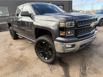 ****2014 CHEVROLET SILVERADO 4WD****