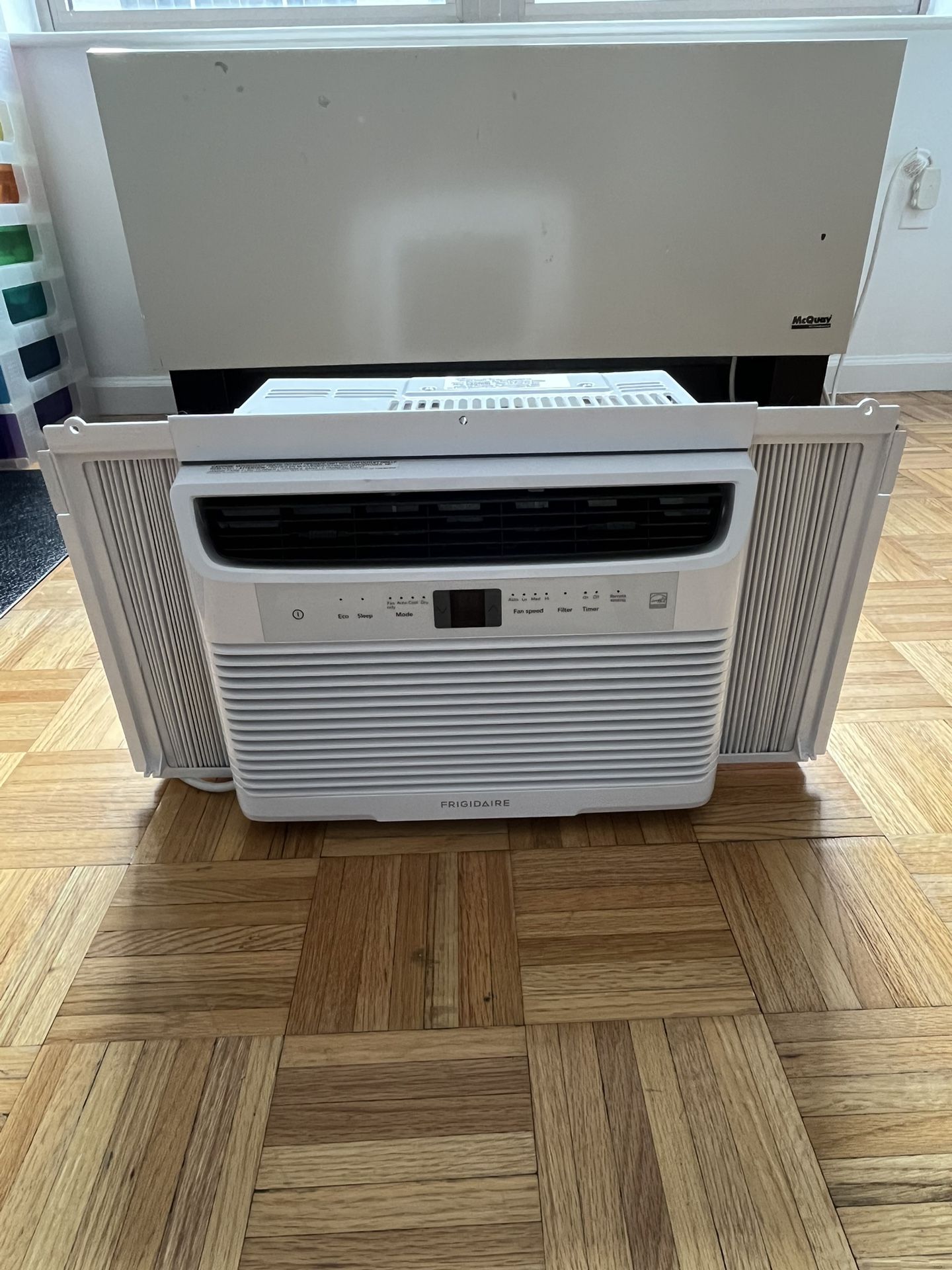 Frigidaire Window Unit - 5,000 BTU FFRE053WAE