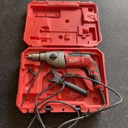 Milwaukee 1/2 Hammer Drill
