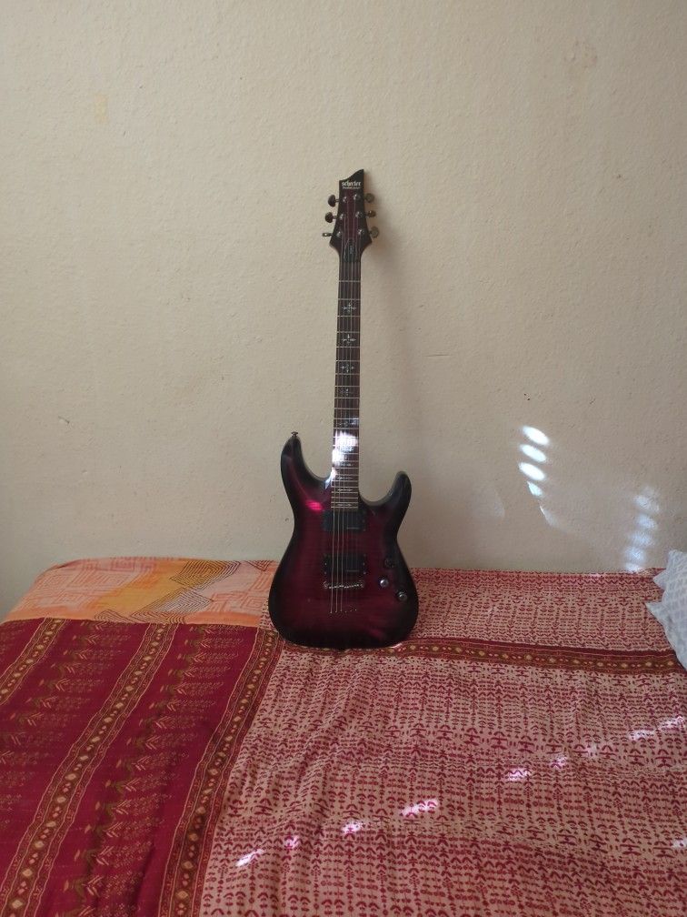 Schecter Diamond Series