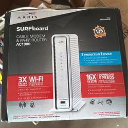 Surfboard Cable Modem & AC Wi-Fi Router