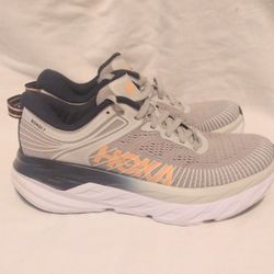 Women's Hoka Bondi 7 Running Shoes (Size 5.5)
