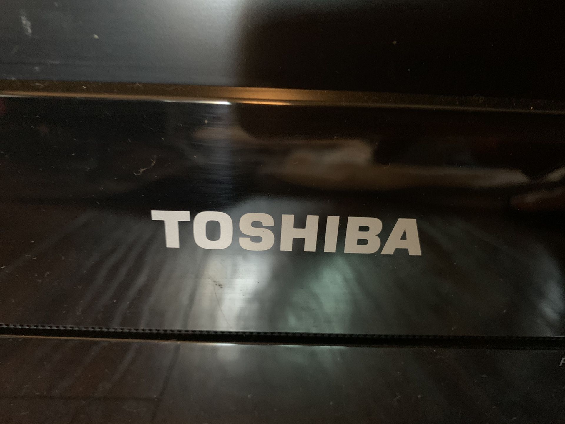 36 Inch Toshiba TV