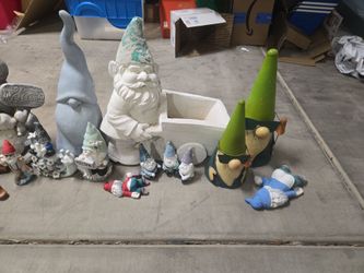 Yard gnomes!!!