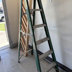 Ladder - Six Feet