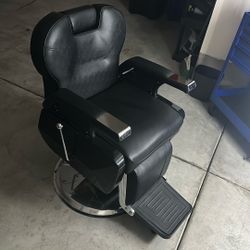 Barber chair 