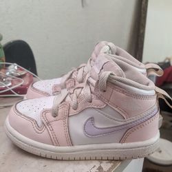 Nike Air Jordan 1 Pink an White Sneakers size 7c $20 firm