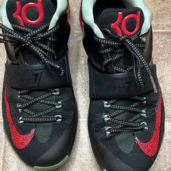 Size 10 - Nike KD 7 Good Apples 2014- EUC