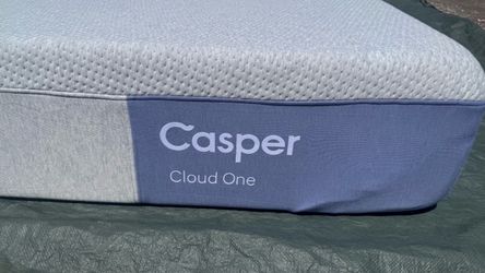 Casper, Cloud One, Queen Size Mattress Like new/excellent condition