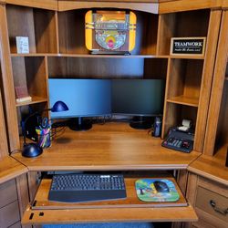 PENDING Corner Office Suite