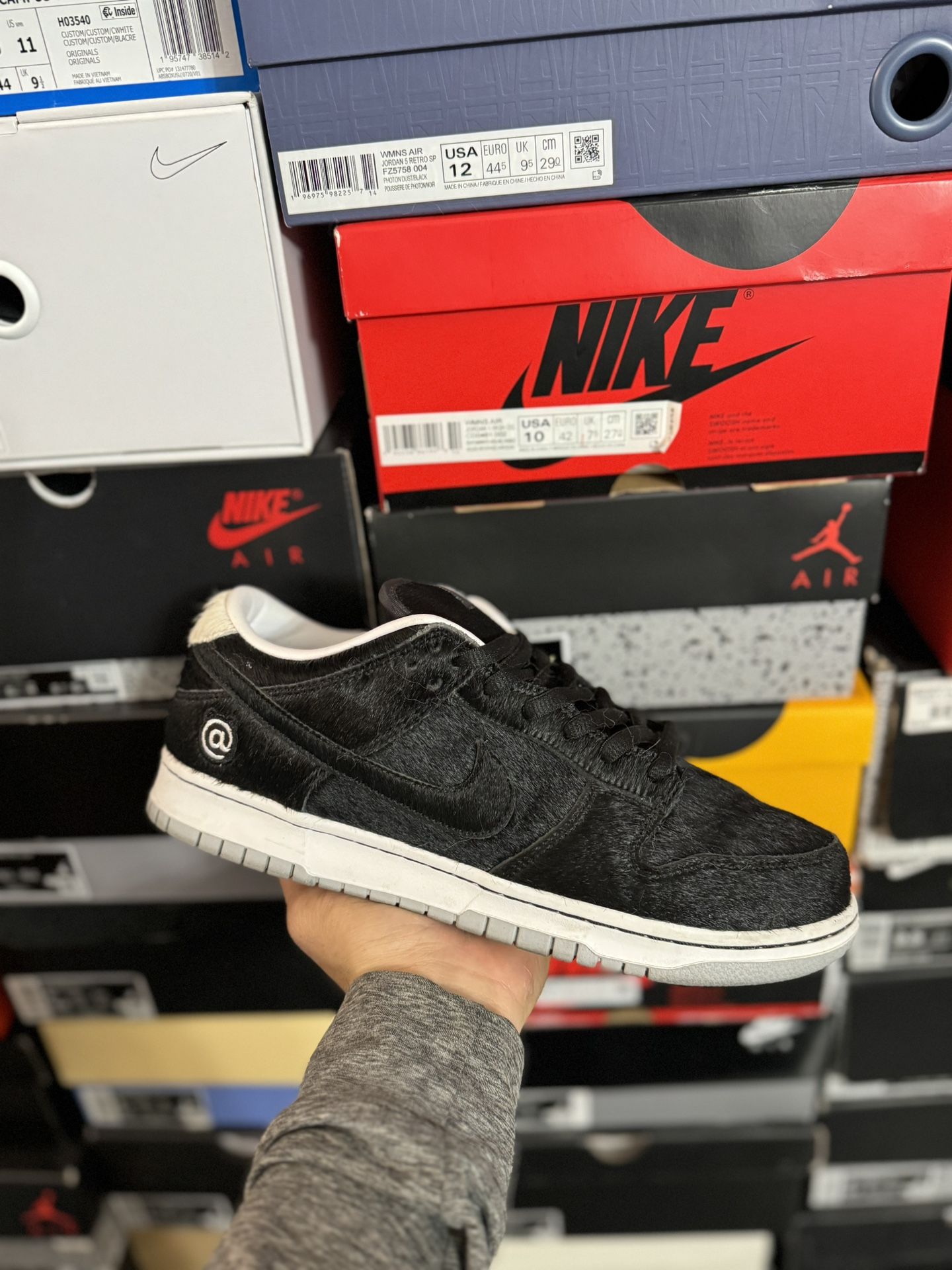 Nike SB Dunk Low Medicom Toy size 10 Close To VNDS