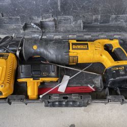 DeWalt 18v Sawzall