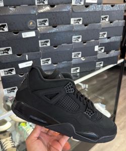 Jordan 4’s Black Cats