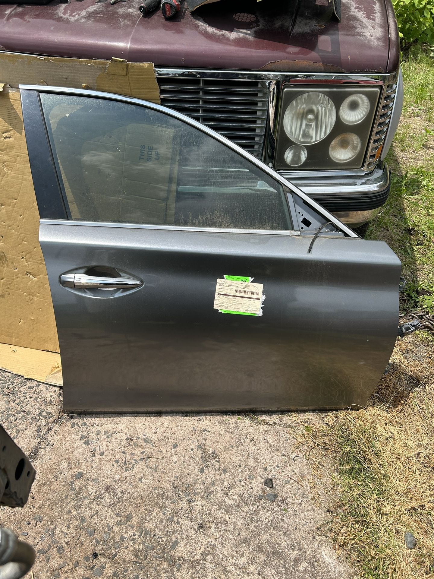 14-24 INFINITI Q50 FRONT PASSENGER DOOR