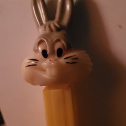 Vintage Bugs Bunny pez dispenser