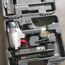 Air Nail Gun