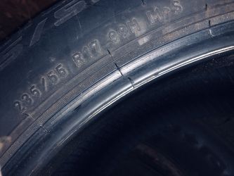 235/55 R17 99H M+S Tire