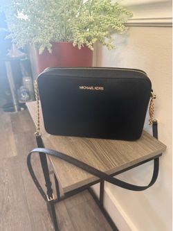 Pretty Stuff ( Ask for price)