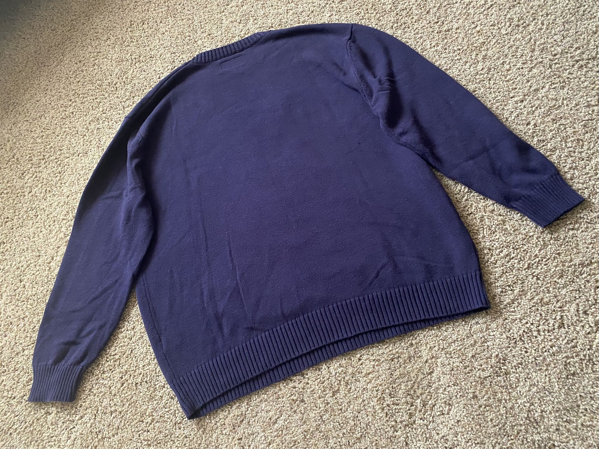 FTP Bear Knit Sweater for Sale in Hayward, CA - OfferUp
