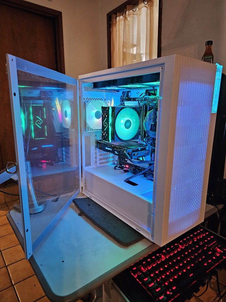 ASUS X299 Xtreme Series Gaming PC i7-3.80GHz-Xtreme-CPU. 32GB Ram 1TB SSD GPU: Radeon 8GB Graphics