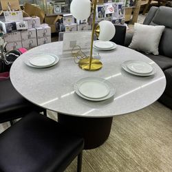 Troy 48" Carrara Quartz Dining Table