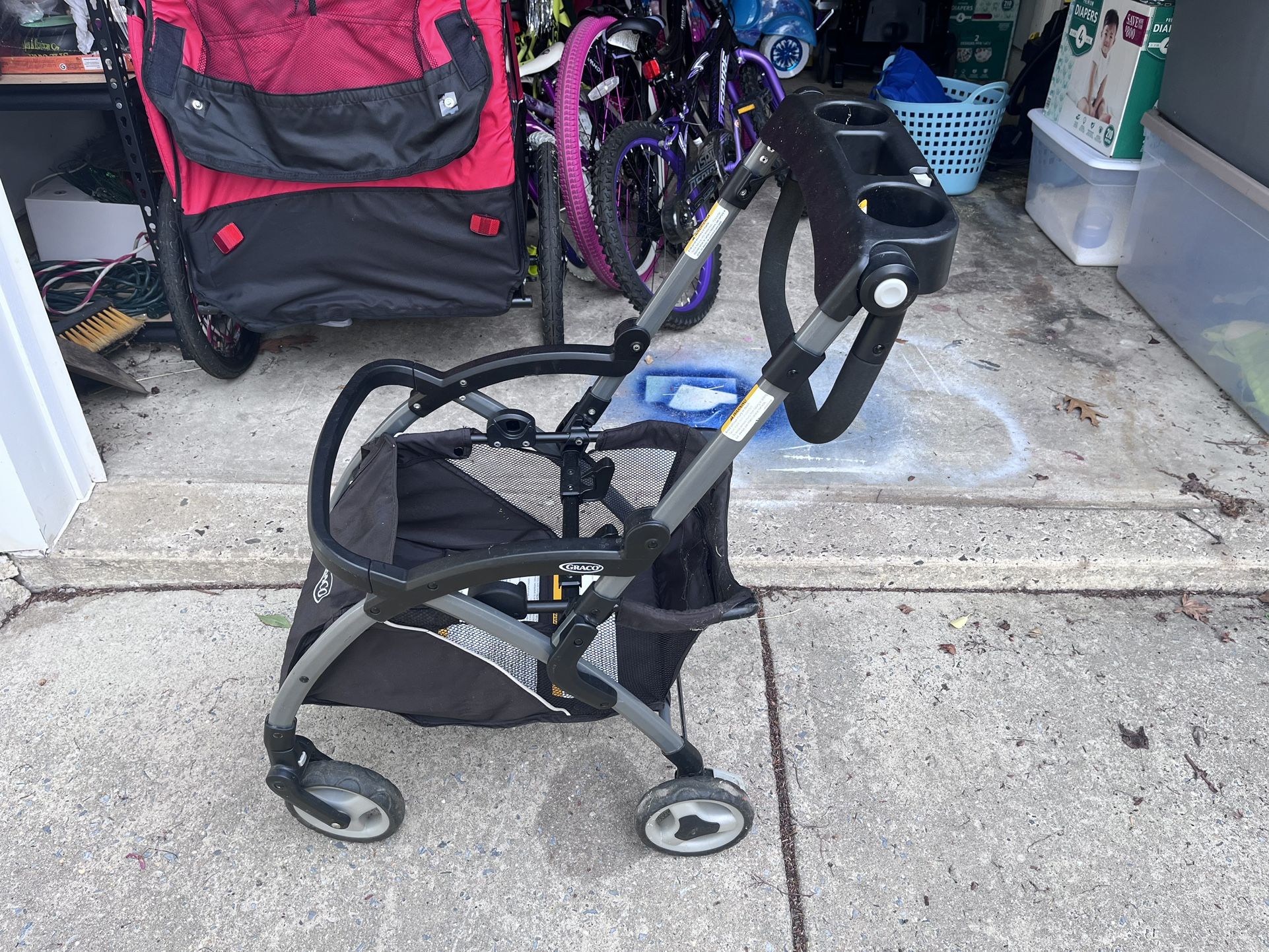Graco Snugrider Stroller