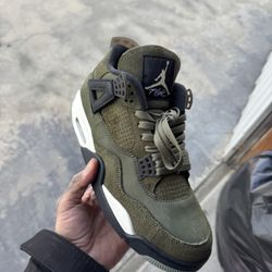 Jordan 4 Green