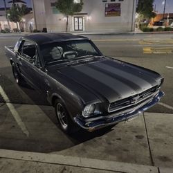 1965 Ford Mustang 