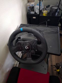 Logitech G923 with full race cockpit