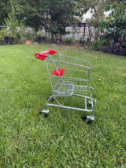 Toy shopping cart