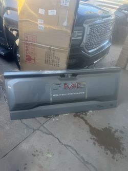 2020 Gmc Sierra 1500 Pickup Decklid Tailgate