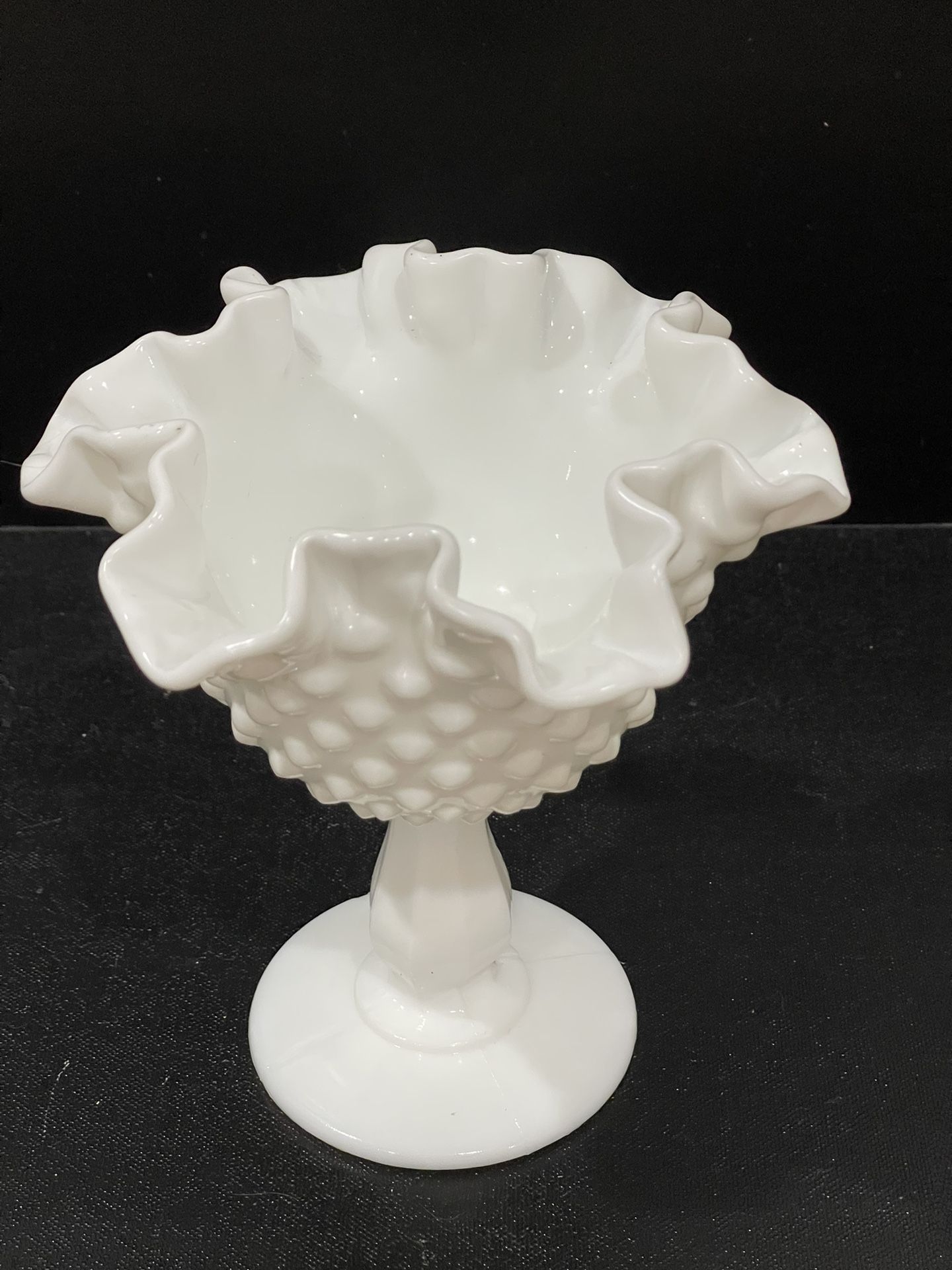 VTG Fenton White Milk Glass Fluted Hobnail Pedestal Ruffled Crimped Edge Compote Vase Candy Bowl MCM is in great Condition, and is no chips, cracks o