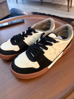 Fendi sneakers 43
