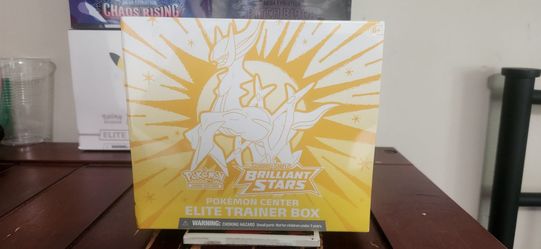 Pokémon Sword & Shield Brilliant Stars Elite Trainer Box