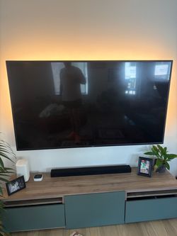 70 inch Vizio, surround system bundle