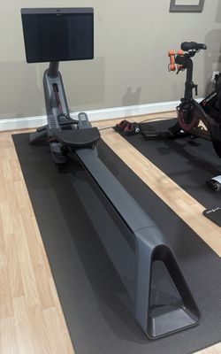 Peloton Rower - Excellent Condition
