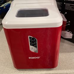 Igloo Self Cleaningred Ice Maker