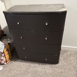 Free dresser