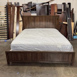 Cal King Bed $360