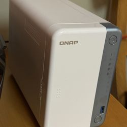 QNAP TS-251D NAS - Mint, Free Remote, RAM upgrade