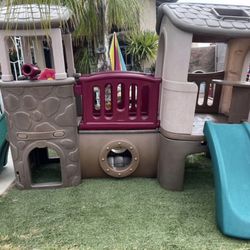 Step2 Clubhouse 