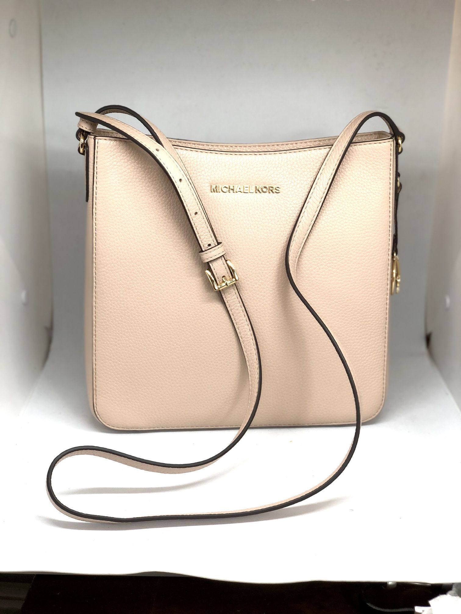 MICHAEL KORS💥NWT💥Jet Set Travel LG Messenger Ballet