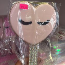 Lash Mirror