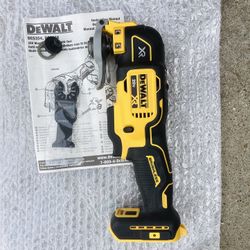 Dewalt 20v New XR Multi Tool - 3 Speeds ( Tool Only) 75$ Firm 