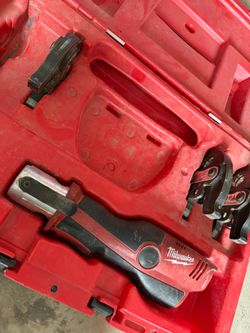 Milwaukee 12V Press Gun