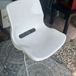 Free IKEA chair 