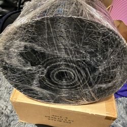 sunscreen 6"pvc coated 100' roll