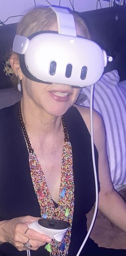 Meta Quest 3 JAILBROKEN