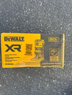 DEWALT XR 20V Cordless Compact Router DCW600B